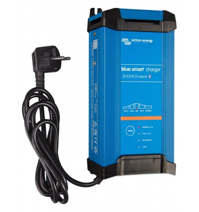 Blue Smart IP22 Charger 12/20 (3)